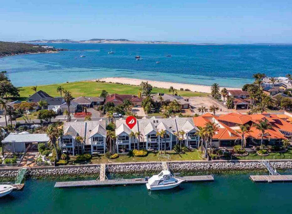 The Blacklighters-Waterfront Retreat Port Lincoln Esterno foto